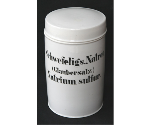 Apothekengefäß "Schwefeligs. Natron (Glaubersalz) Natrium sulfur.", Prozellan, 20. Jahrhundert