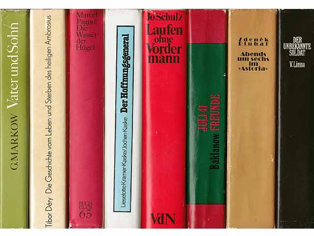 Büchersammlung „Historische Romane“. 8 Titel. 
