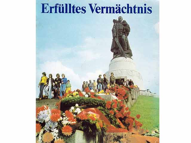 Konvolut "Kriegsende 1945 in Berlin/Erinnerungen/Tag der Befreiung". 12 Titel. 